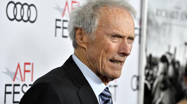 clint eastwood s a retras oficial la 96 de ani legenda hollywood ului pune punct carierei de actor si regizor
