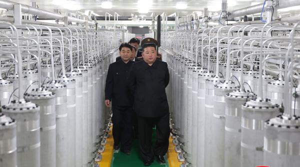 cate arme nucleare are coreea de nord kim jong un anunta o crestere record dupa vizita la o noua fabrica secreta