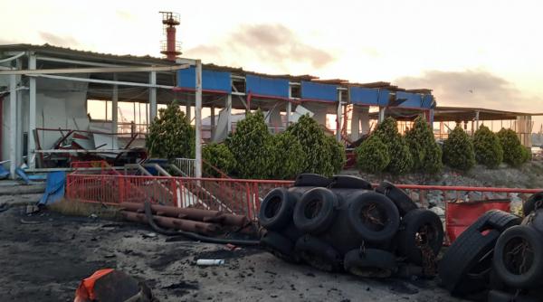 imagini cu distrugerile provocate dupa explozia unei drone nicusor dan a comvocat o sedinta de analiza la constanta
