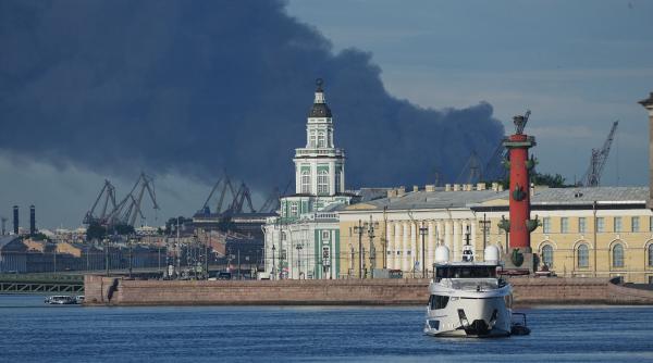 ucraina a lansat un nou atac masiv asupra rusiei in timpul davosului lui putin 86 de drone interceptate langa sankt petersburg