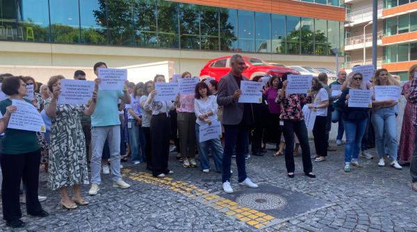 guvernul nu face altceva decat sa alunge personalul pregatit angajatii care gestioneaza fondurile europene au iesit in strada