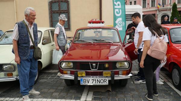 sunt masinile cu care multi dintre noi au mers in prima vacanta expozitie cu dacia din perioada comunista la vaslui