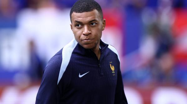 kylian mbappe a raspuns cu umor cand a fost intrebat inainte de cm 2026 daca planuieste sa candideze la presedintia frantei