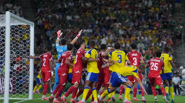 primul antrenor dat afara la cupa mondiala 2026 rezultatul rusinos i a fost fatal iar federatia a anuntat imediat inlocuitorul sau