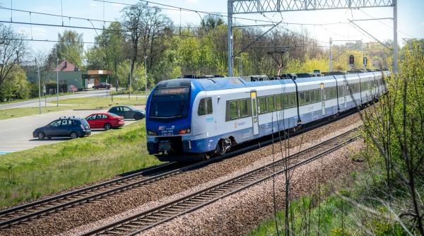 revolutie in transportul feroviar din polonia guvernul investeste 143 de miliarde de euro in modernizarea cailor ferate