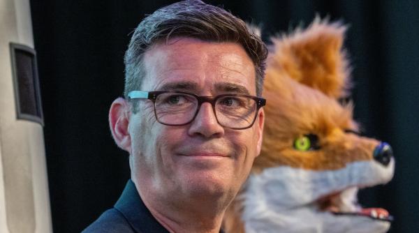 cel mai mare rival al lui keir starmer a castigat un mandat de parlamentar andy burnham ar putea deveni noul prim ministru britanic