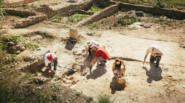 descoperire spectaculoasa in israel o piatra veche de 2 750 de ani ar putea confirma una dintre reformele biblice ale regelui ezechia
