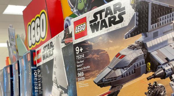 una din cele mai mari colectii private de lego star wars din lume a disparut nimeni nu stie nimic iar asta a dus la numeroase teorii