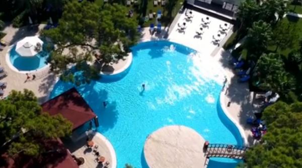 destinatiile turistice de top din antalya care atrag o multime de vizitatori statiunile alanya si side sunt doua bijuterii