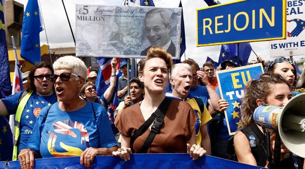 rejoin cum a ajuns regatul unit sa se gandeasca la reintoarcerea in ue dupa un deceniu de brexit