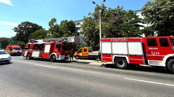 scurgere de gaz majora intr un bloc cu sase scari din bucuresti toti locatarii au fost evacuati se intervine de urgenta