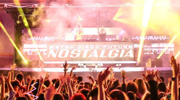festivalul nostalgia 2026 ce artisti canta si care este programul