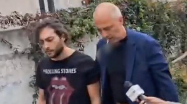 toto dumitrescu a fost saltat de politisti si internat la psihiatrie nu mi este bine angajata unui magazin a sunat la 112