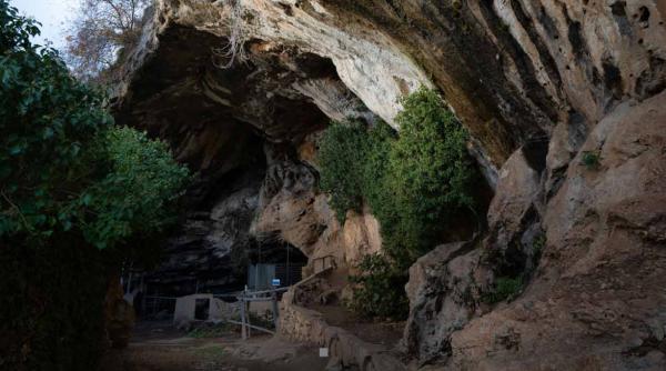 ultima casa a omului de neanderthal inainte de disparitia sa din europa a fost descoperita in italia