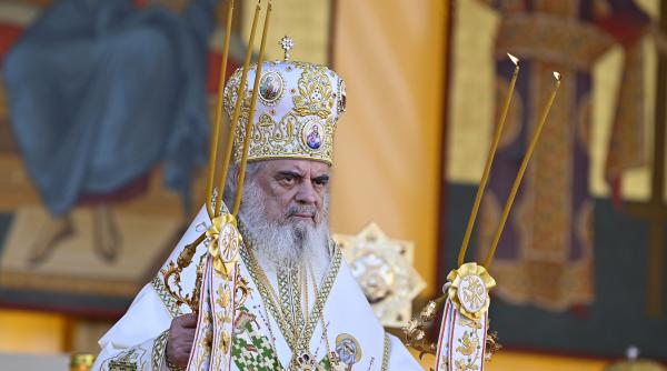 patriarhul daniel este propus pentru functia de premier de grupul pace singura formula de iesire din criza