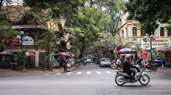 revolta in capitala vietnamului sute de mii de oameni au fost anuntati ca locuintele lor vor fi demolate de guvern