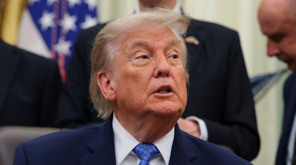 donald trump o critica pe probabila viitoare primarita a washingtonului nu vom lasa orasul sa fie distrus de o comunista