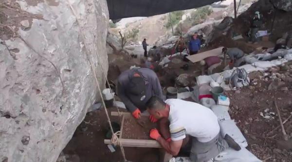 o societate complexa si bogata traia acum 400 000 de ani inaintea oamenilor de neanderthal ce dezvaluie noi dovezi gasite in israel