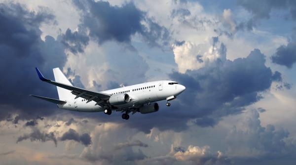 un airbus care efectua o cursa varsovia tel aviv interceptat in zbor dupa o alerta falsa de deturnare