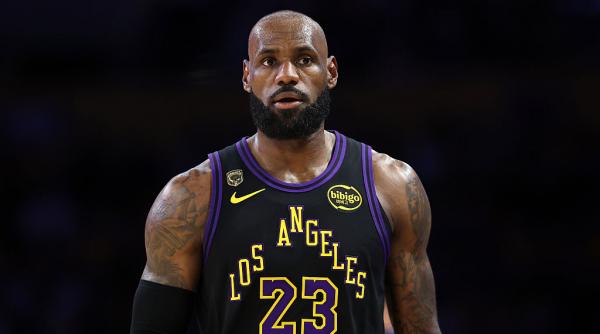 anunt soc in nba lebron james a plecat de la echipa los angeles lakers dar nu se retrage din baschet