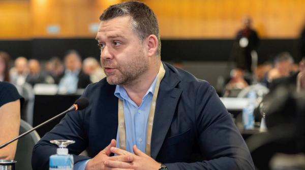 ciprian ciucu pleaca in vacanta peste doua zile primarul capitalei a anuntat cine ramane in locul lui si ii preia atributiile