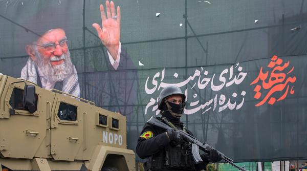 iranul ii avertizeaza pe trump si israelul sa nu atace in timpul funeraliilor ayatollahului khamenei va atrage o riposta dura
