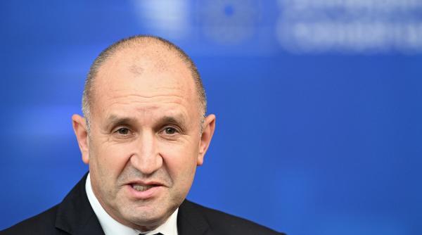 premierul pro rus al bulgariei anunta ca vrea ca ue sa scoata doua nume de pe lista de sanctiuni contra rusiei