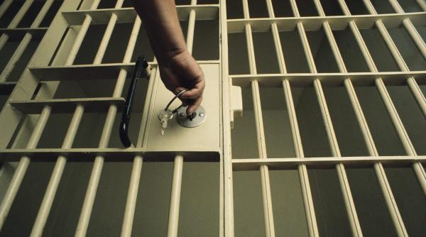 tara din europa care vrea sa elibereze 500 de detinuti fara control judiciar