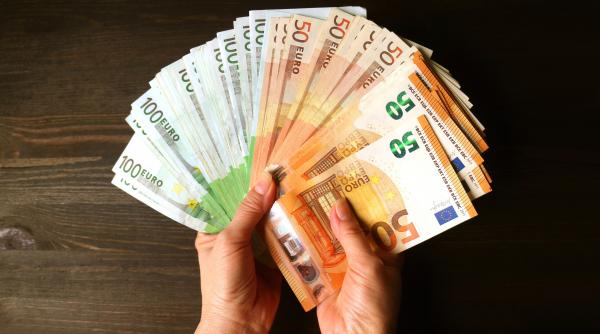 topul tarilor din europa in care tinerii castiga cel mai mult cei din italia sunt de trei ori mai bogati decat cei din germania