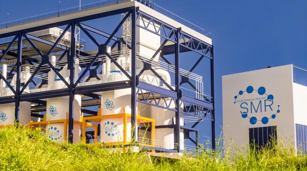 un miliardar va construi 14 reactoare nucleare modulare mici in marea britanie pentru a alimenta 8 milioane de case timp de 60 de ani