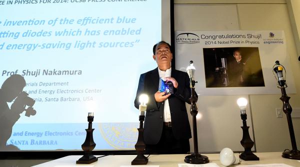 inginerul care a schimbat deja lumea cu led urile albastre lucreaza acum la alt proict pentru o sursa nesfarsita de energie curata