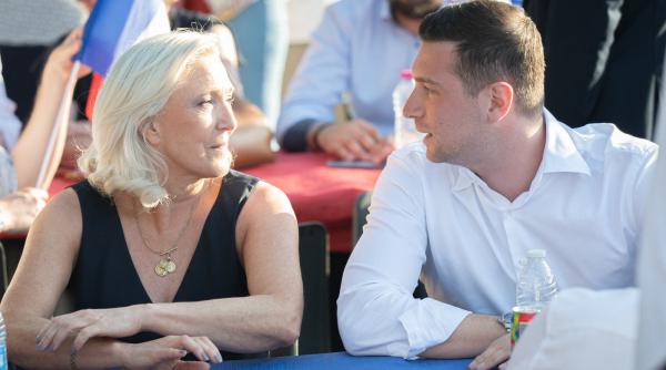 marine le pen anunta ca va candida la alegerile prezidentiale franceze din 2027 bardella va fi prim ministru