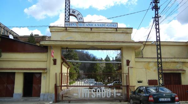 misterul disparitiei caii ferate strategice de la uzina sadu dna a deschis o ancheta dupa ce s a descoperit ca lipsesc 4 km de sine