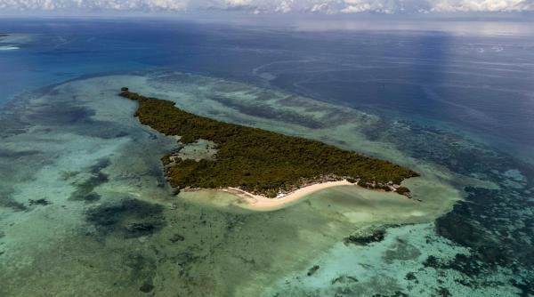 pamantul isi creeaza un nou fund oceanic oamenii de stiinta au surprins fenomenul in premiera