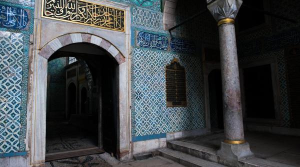 secretele intunecate ale palatului sultanului unde locuiau concubinele si eunucii topkapi o demonstratie de inaccesabilitate