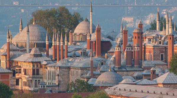 secretele intunecate ale palatului sultanului unde locuiau concubinele si eunucii topkapi o demonstratie de inaccesabilitate