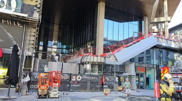 soc la bruxelles mai multe persoane au fost gasite moarte in liftul din turnul oxy situat chiar in centru in urma unui incendiu