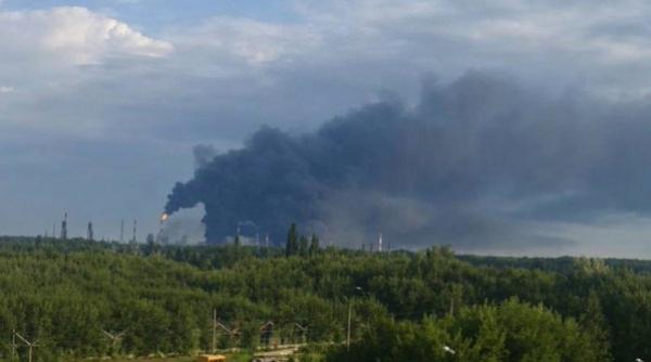 ucraina a atacat ultimul mare producator de benzina din baschiria ruseasca la 1 500 kilometri de frontiera