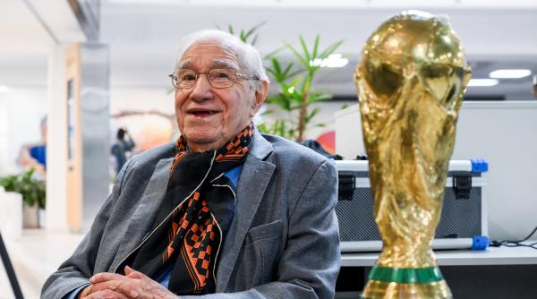 bbc cine este enrique macaya marquez jurnalistul argentinian de 91 de ani care a fost prezent la 18 cupe mondiale consecutive