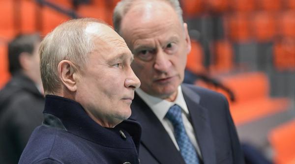 rusii ameninta cu armele nucleare consilierul lui putin fortele nucleare strategice navale sunt in alerta maxima de lupta