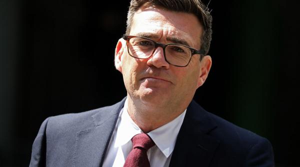 andy burnham a fost ales liderul partidului laburist saptamana viitoare urmeaza sa fie desemnat prim ministru de regele charles