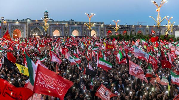 criza la varful regimului iranian liderii care au negociat cu trump sunt acuzati de tradare si lovitura de stat
