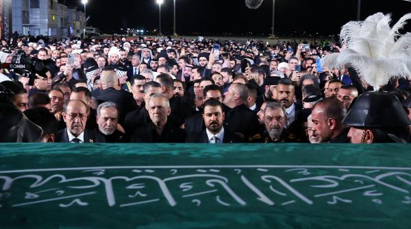 criza la varful regimului iranian liderii care au negociat cu trump sunt acuzati de tradare si lovitura de stat