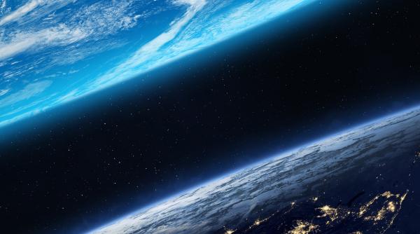 astronomii au descoperit in premiera o atmosfera in jurul unei planete asemanatoare pamantului aflate in zona locuibila