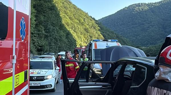de ce nu erau plase de protectie in zona de pe valea oltului unde un bolovan a ucis un barbat intr o masina explicatiile cnair