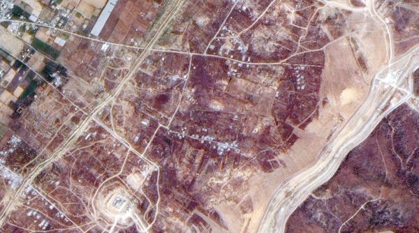 israelul a construit o bariera de peste 23 de km in fasia gaza o companie americana a surprins imagini din satelit cu zidul