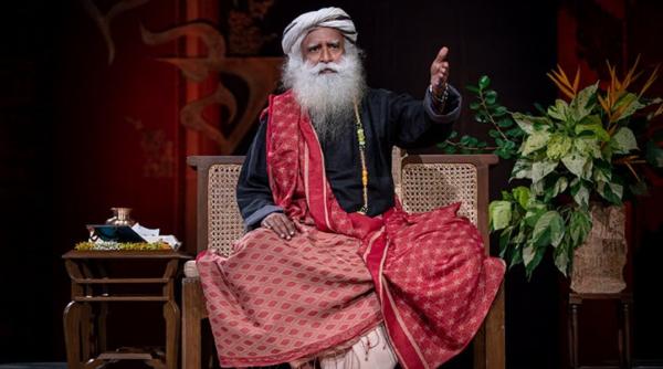 sadhguru unul dintre cei mai cunoscuti yoghini ai lumii va urca pe scena festivalului untold