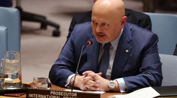 surse procurorul karim khan de la curtea penala internationala a fost demis o decizie fara precedent in istoria institutiei