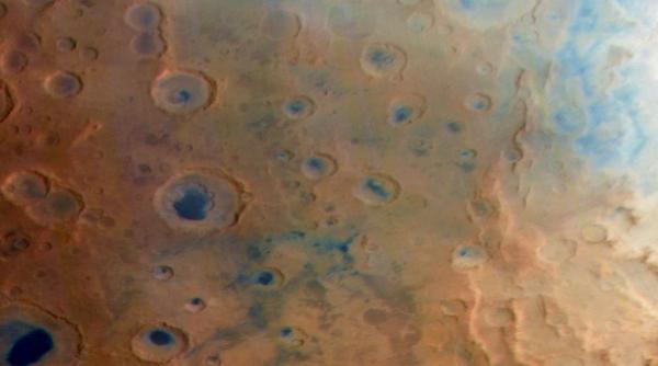 dragoste la prima vedere o sonda europeana a avut un rendez vous inedit cu o sonda americana chiar deasupra planetei marte