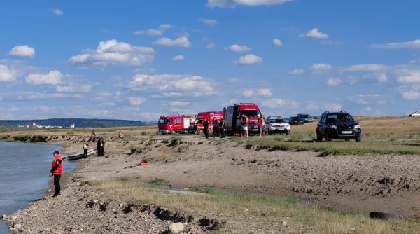 tragedie intr o familie din neamt doi frati au murit inecati dupa ce au sarit in raul moldova sa si salveze sora